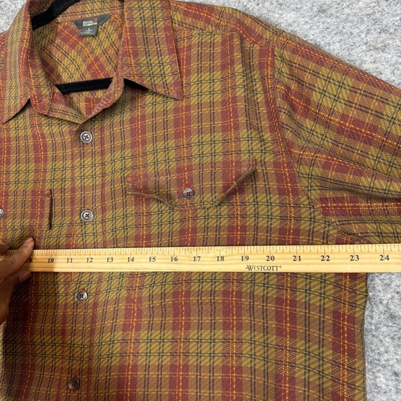Royal Robbins Plaid Button Down Shirt Brown Red Yellow Size L Outdoor Casual - Picture 10 of 16